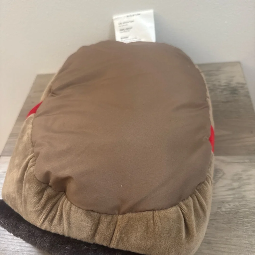 Frisco Small Pet Cave Bed